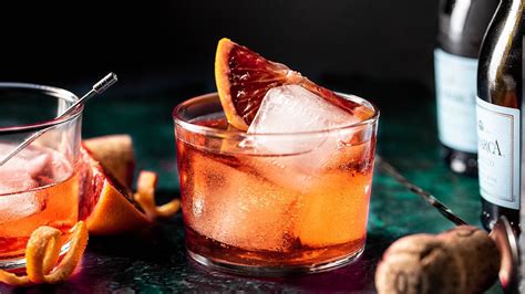 sbaglioto|How to Make A Negroni Sbagliato Cocktail